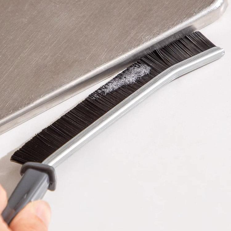 Escova de limpeza – Para uma limpeza profunda em locais de difícil acesso