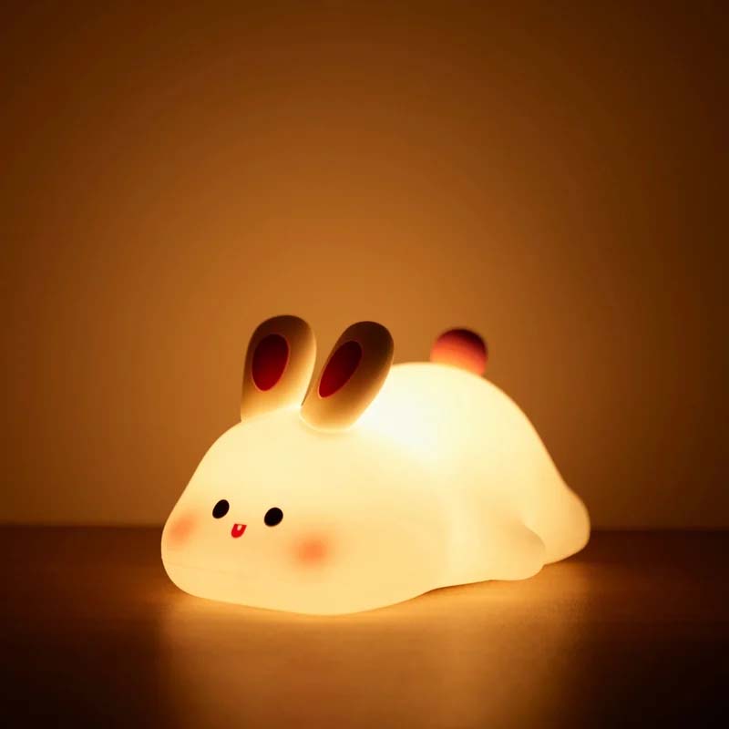 Luz Noturna Coelho em Silicone: Doçura e Segurança Noturna