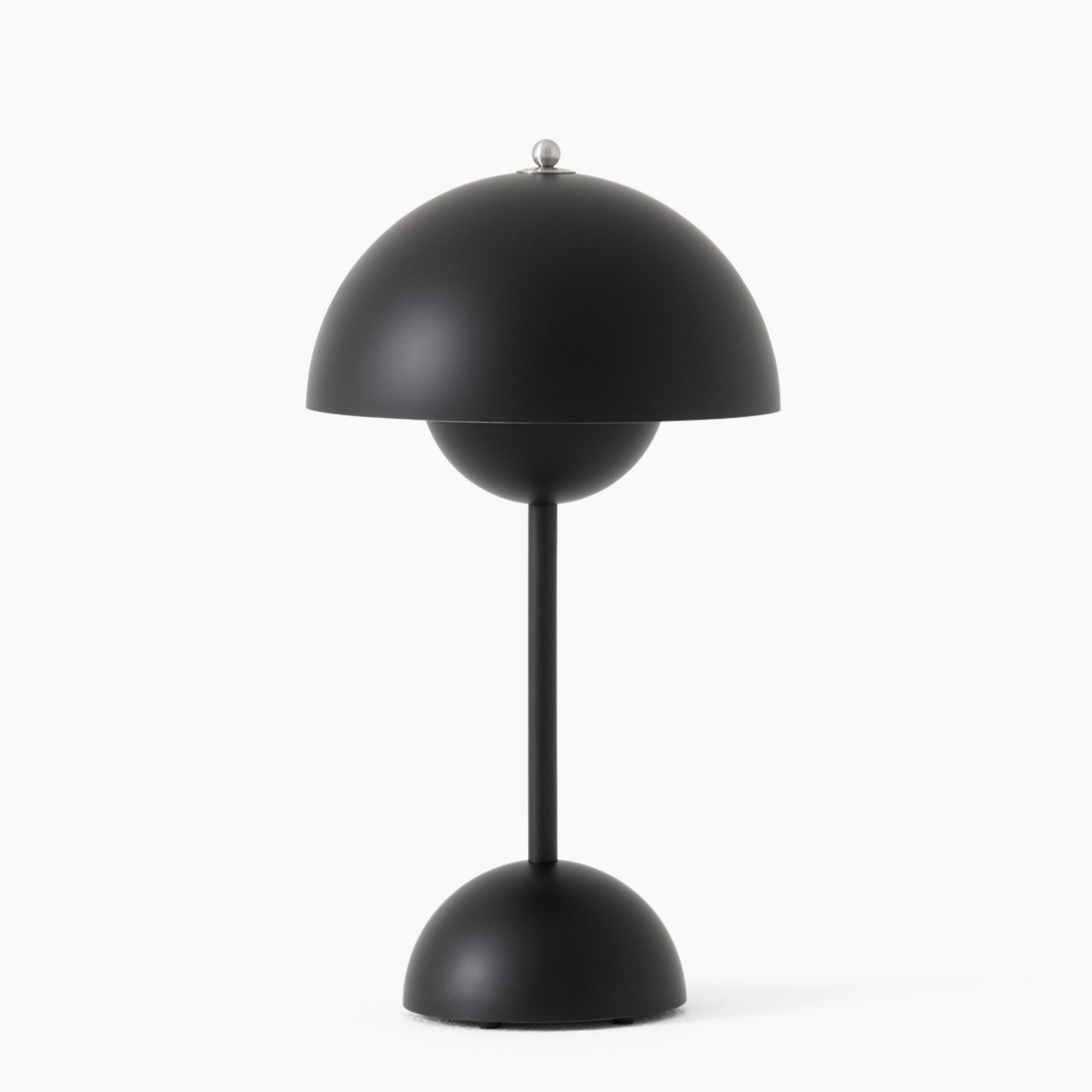 Ilumine os seus espaços escuros com uma potente luz LED