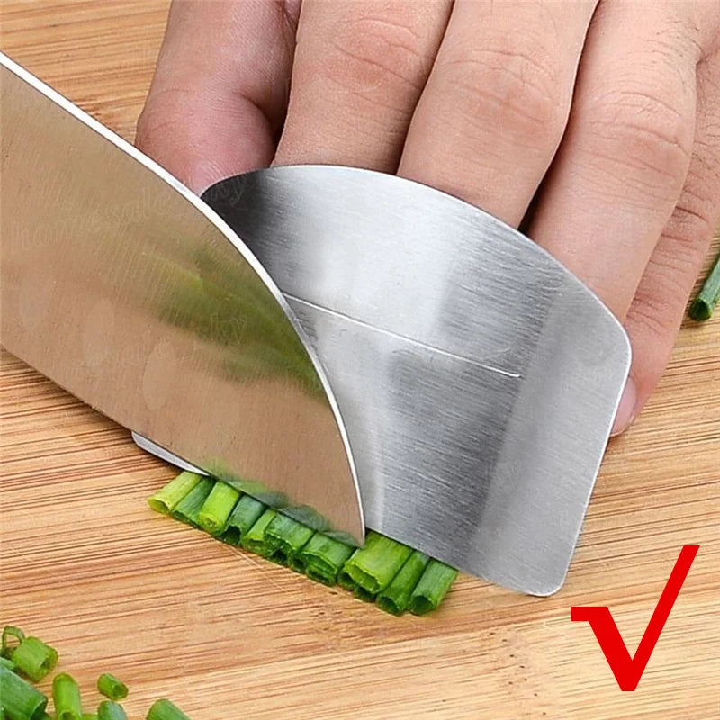 Proteção dedos em aço: cozinhar com total segurança!