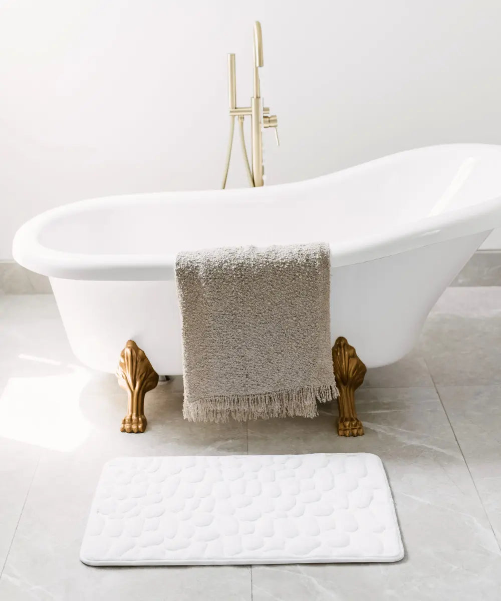 A Galet Bath Rug®